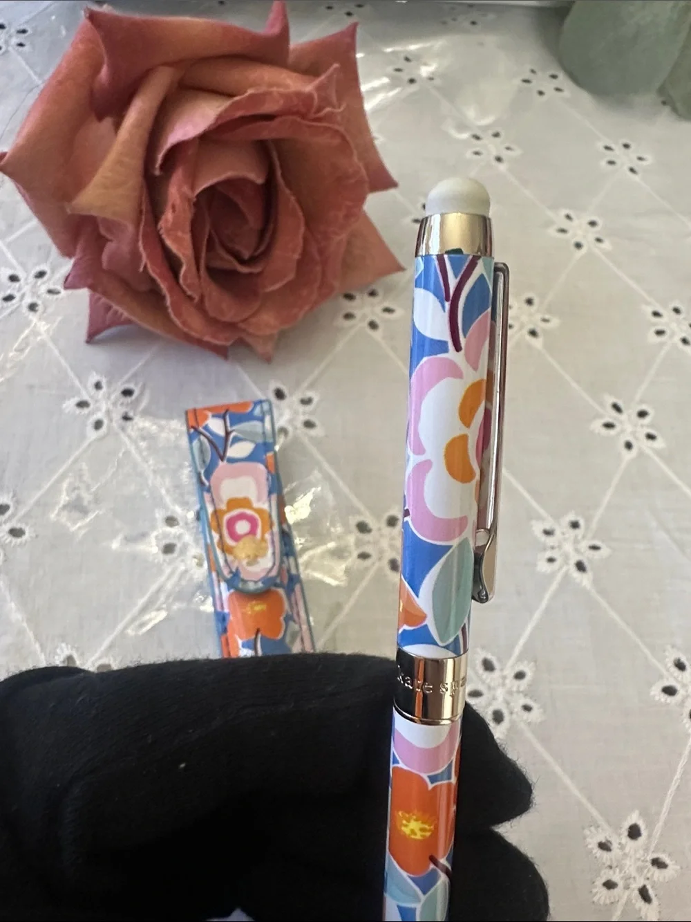 Kate Spade Floral Pattern Ballpoint Pen and touchscreen stylus -Matching case